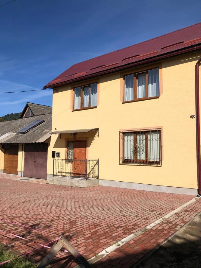 Затишна Оселя Apartman Mizhhirya  Kültér fotó